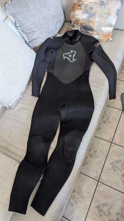 Xcel 4/3 mm Wetsuit Men Small