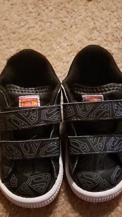 Super man Pumas shoes