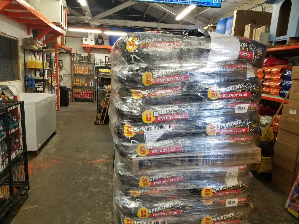 Dog food victor, maximum bully, taste of the wild, diamond, sportmix