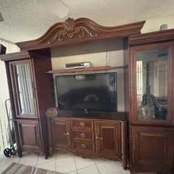 Tv Stand And Entertainment Center 
