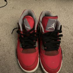 Jordan 4 Toro Bravo Size 8
