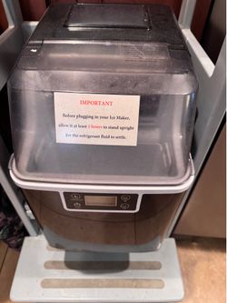 Ice maker