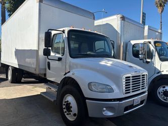 2018 Freightliner M2 106