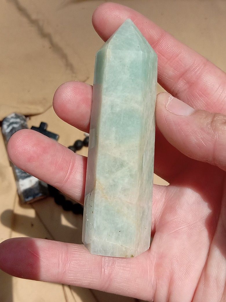 Crystals And Gemstones 