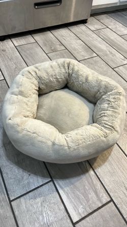 Pet bed
