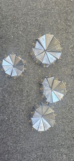 40 Pyramid sinker  weights