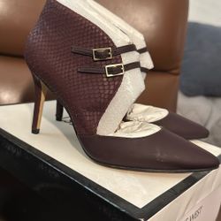 New Nine West Wine Heels Size 5