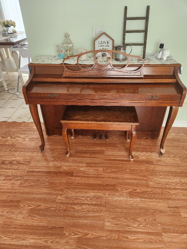 Wurlitzer Piano