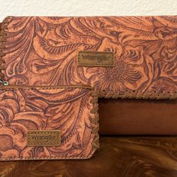Wrangler Crossbody’s + Wallet