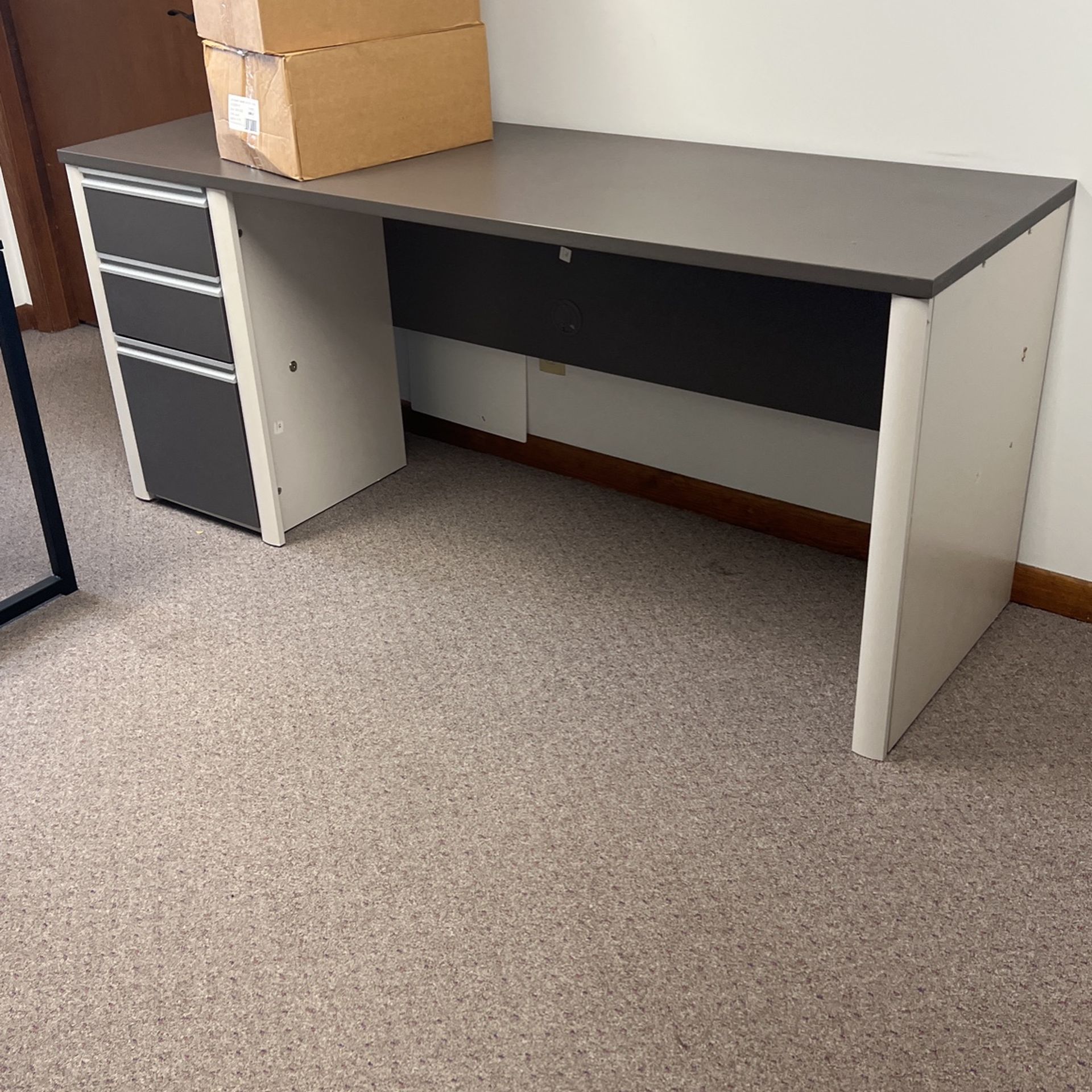 Used Desk