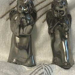 Vintage Salt & Pepper Shakers 