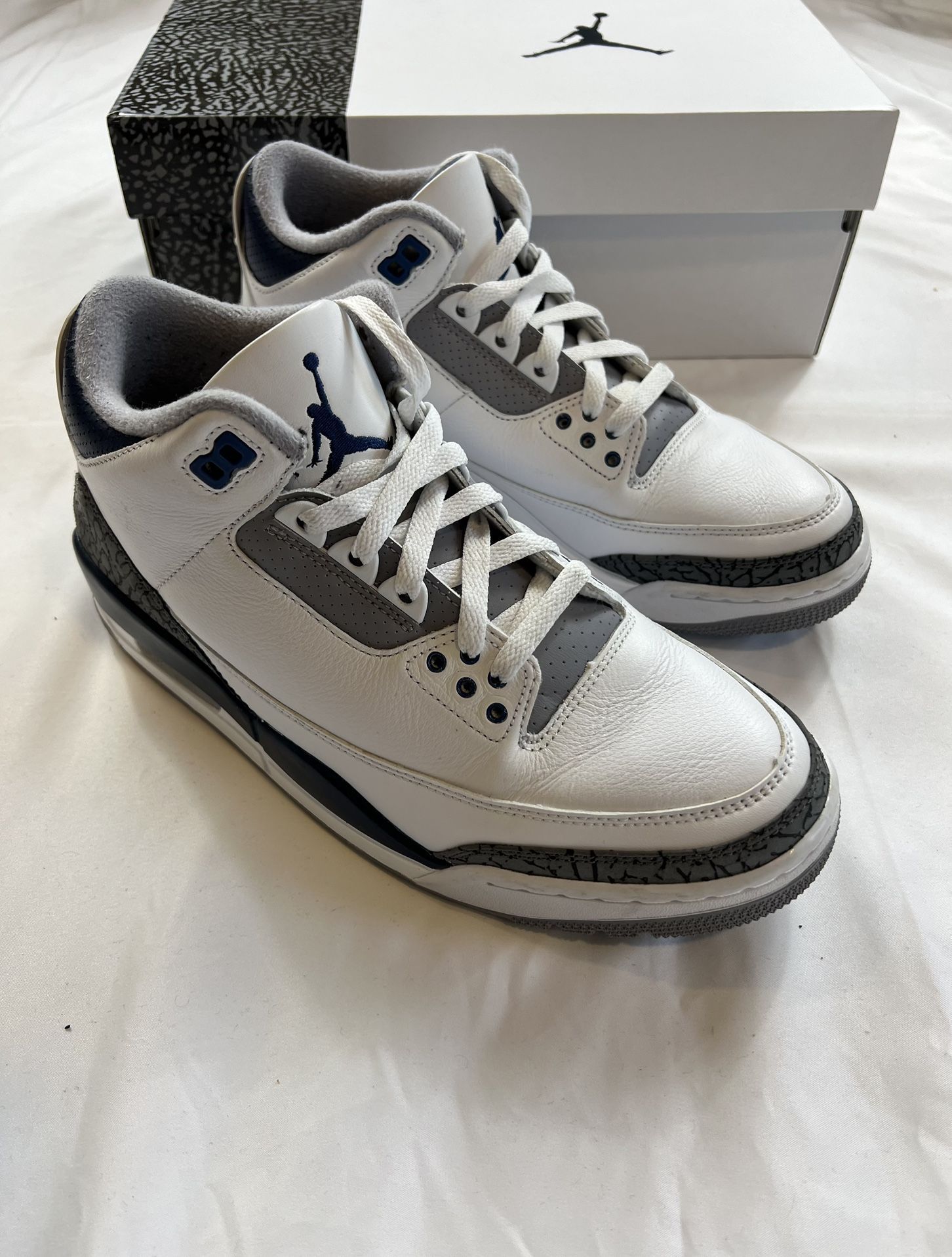 Jordan 3 Retro Midnight Navy Size 9