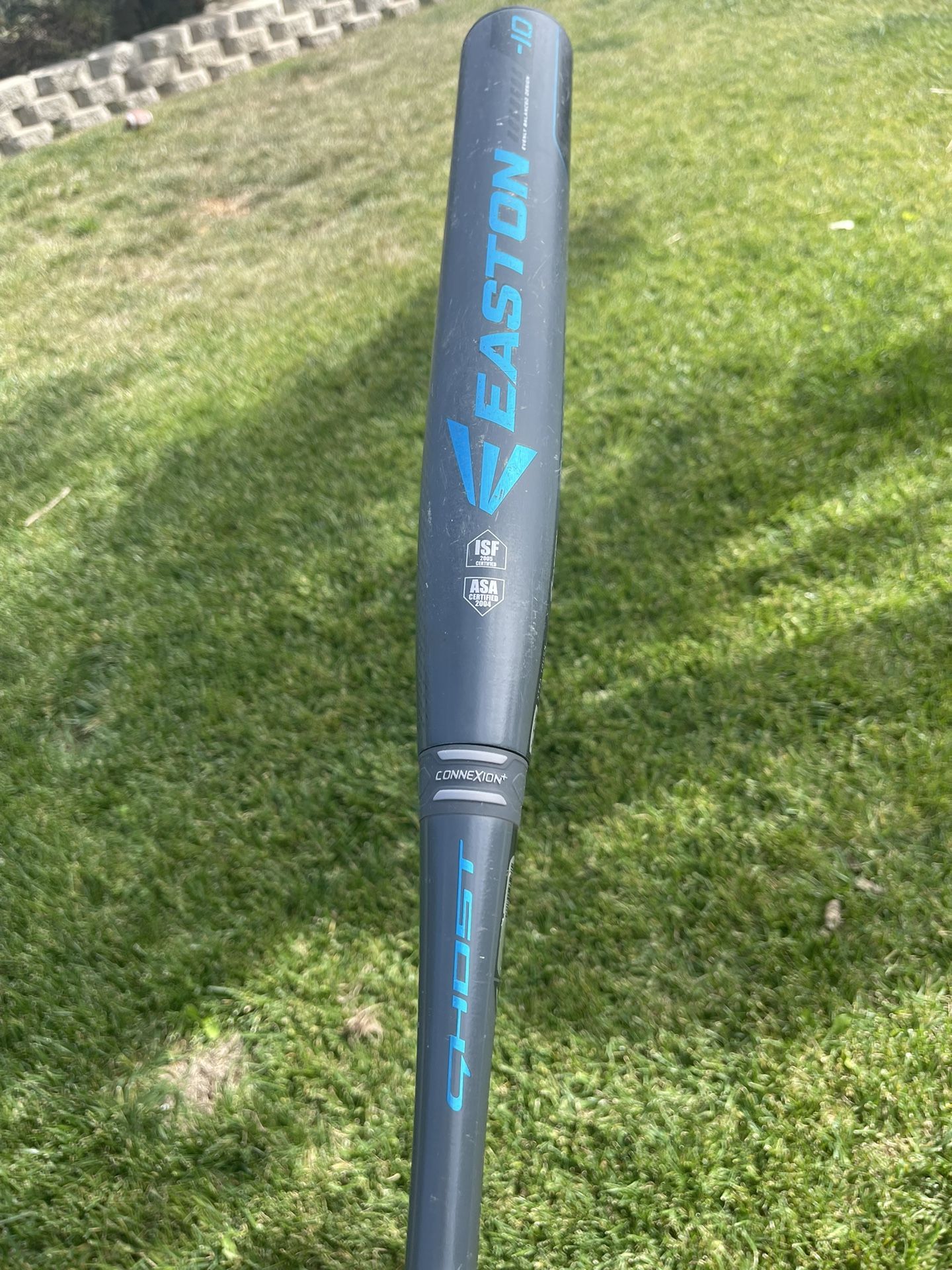 2018 Easton Ghost Fastpitch Softball Bat