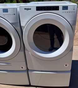 Whirpool Washer and GAS Dryer