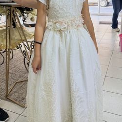 First Communion Dress – Size 10 (New, Never Worn)