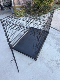 Dog Carrier Crate For Medium Size Dogs (Hesperia Ca)