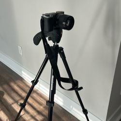Sony A6000 Camera + Manfrotto Tripod Bundle