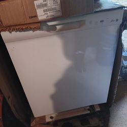Dishwasher 