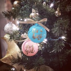 GENDER REAVEAL CHRISTMAS ORNAMENT