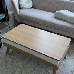 Coffee table With Lift Top - Hidden Storage