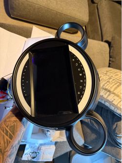 Mini Cooper touchscreen stereo