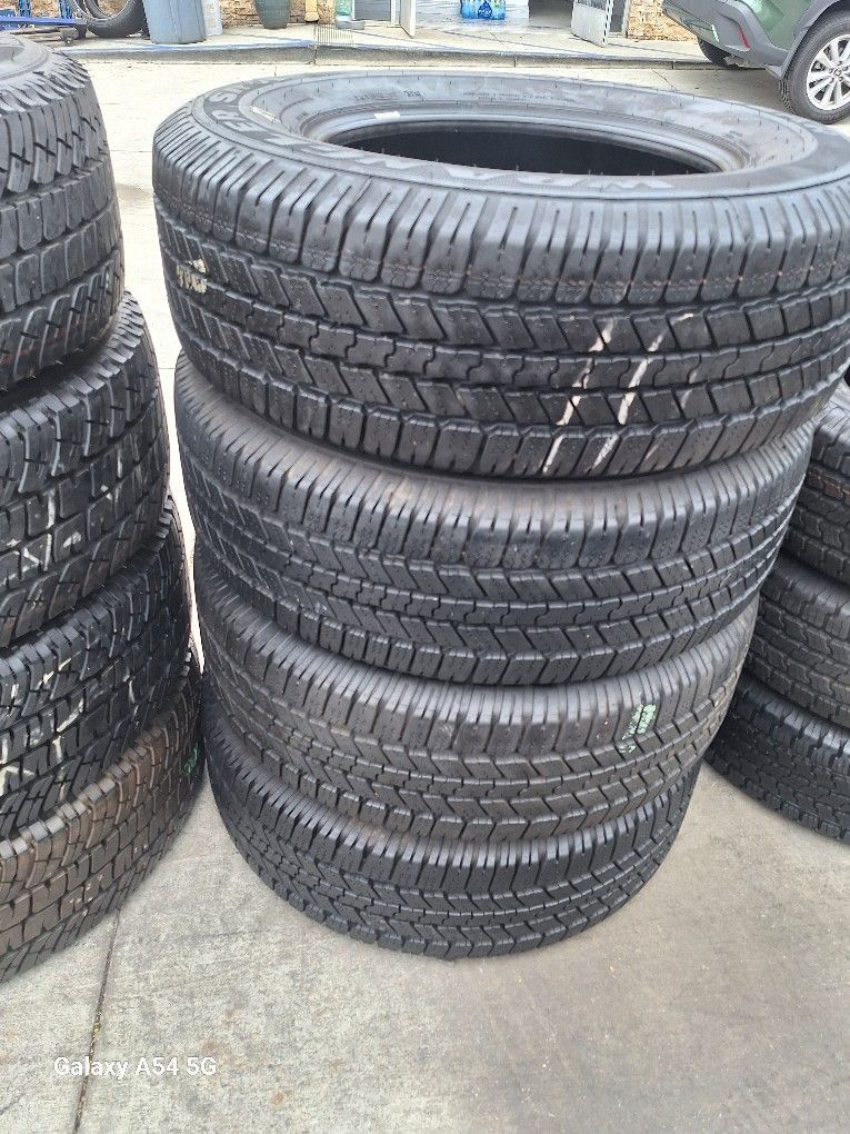 Used FOUR TIRES LT265/70R18 $400 Goodyear