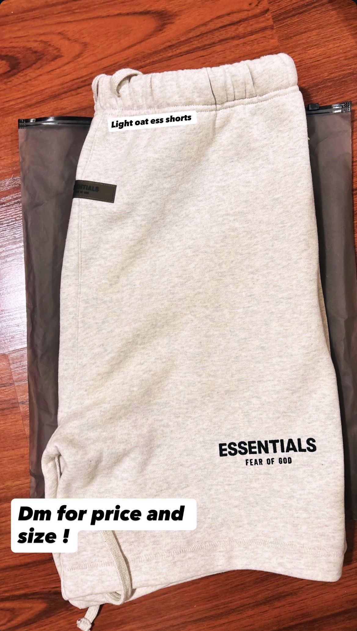 Light Oatmeal Essential Shorts Size m Can Ship
