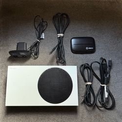 Xbox Series S // Capture Card // Yeti Mic // Webcam