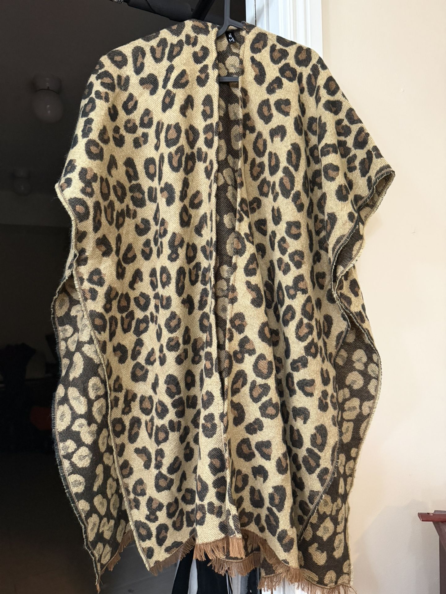 Brand New Leopard Shawl Winter 