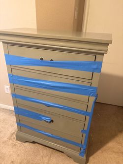 Dresser