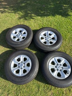 Toyota  Wheels