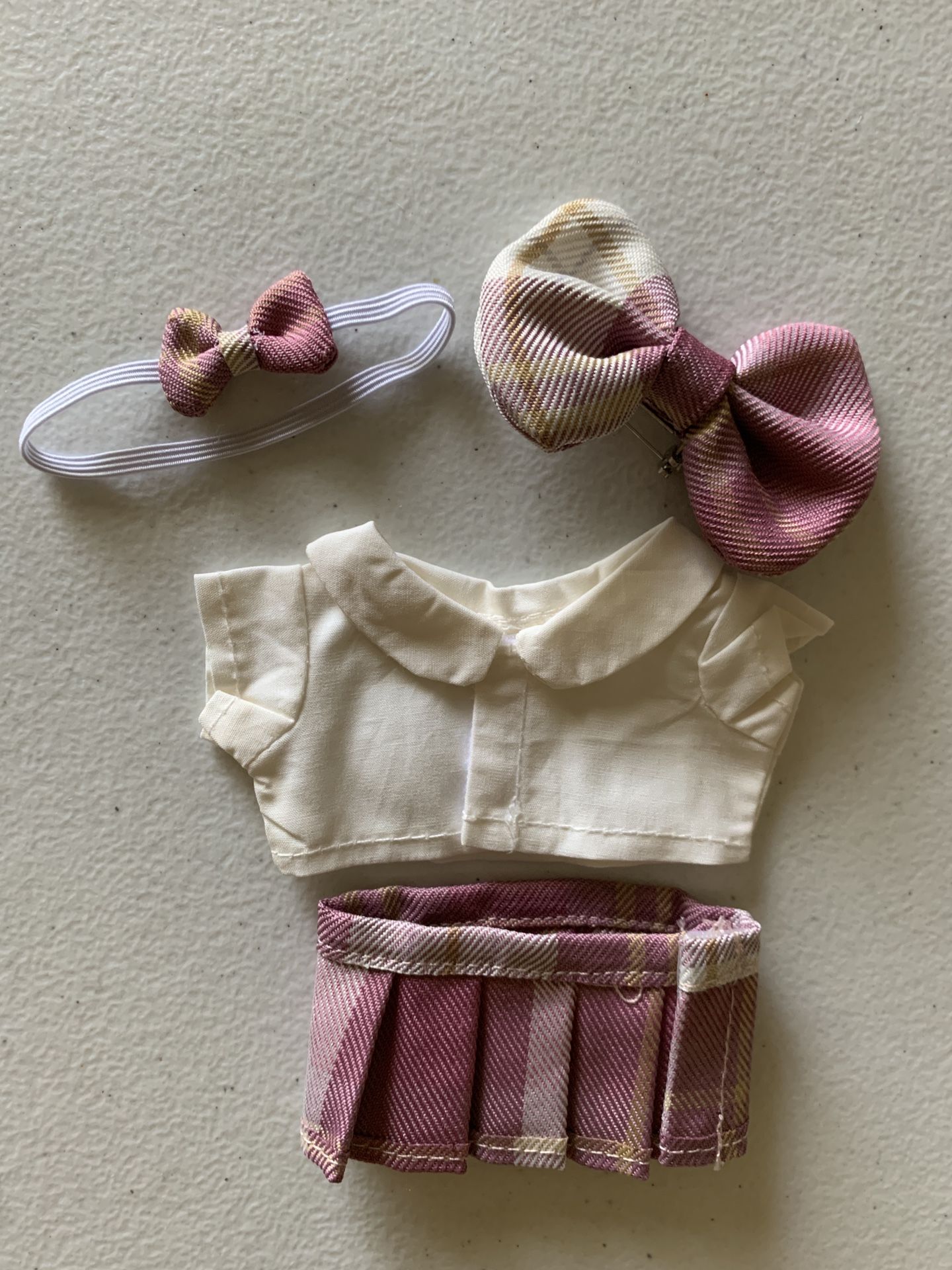 Clothes/outfit For Labubu