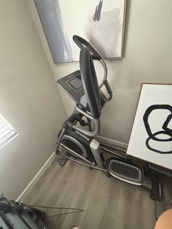 NORDIC TRACK ELLIPTICAL
