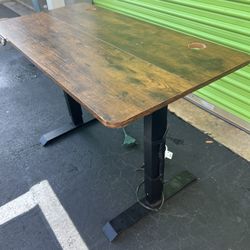 Beautiful Rustic Modern Electric Desk Table Goes Up And Down Wood 