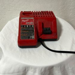 Milwaukee M12 and M18 multi-voltage lithium-ion battery charger 