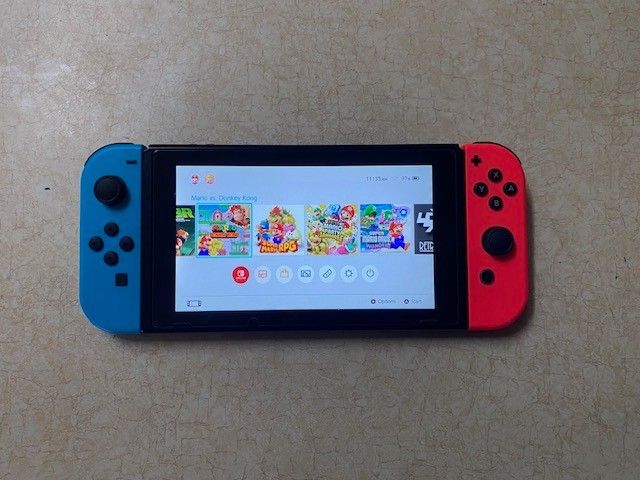 Switch V2 with 100 Games