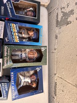 Dodger bobble head