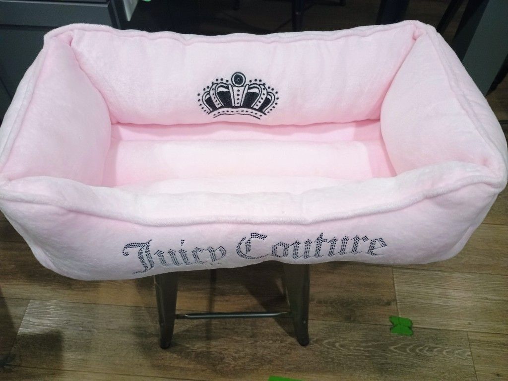 Pet Bed From Juicy Couture.