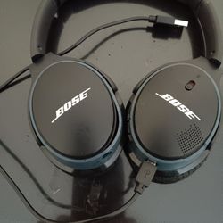 BOSE USED HEADPHONES $45.00 -SOUNDLINK WIRELESS Bluetooth