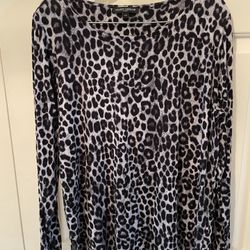 Mario Serrani Italy Leopard Print Top L Gray Black Long Sleeve Viscose Spandex