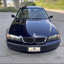 2004 BMW 325i