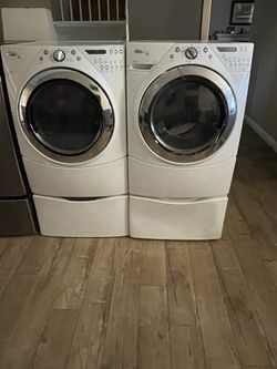 Whirlpool Washer And Gas Dryer For Sale In Great Condition $550.00
