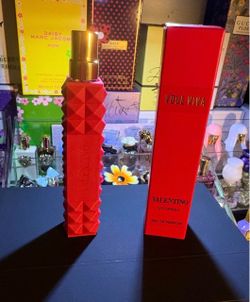 Valentino Voce Viva Eau de Parfum Go Spray