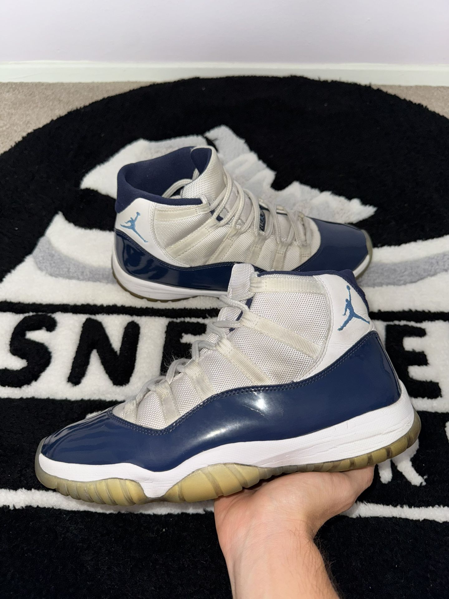 Jordan 11 Retro High Win Like '82 (Size 11)