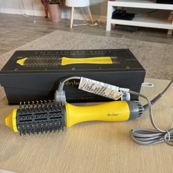 Drybar The Single Shot Blow-Dryer Brush.