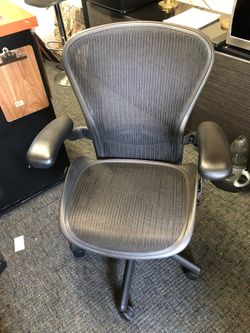 Arron executive chair