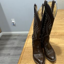 Vintage Nocona Cowboy Boots – Brown Leather – Men’s Size 5½ C/Women’s Size 7.0 – Made in USA