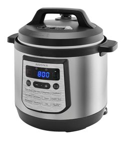 Insignia 8 QT Multi Cooker - insta pot