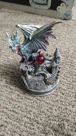 Dragon Statuette With Light Up Jem