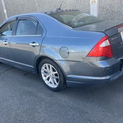 2011 ford fusion sel